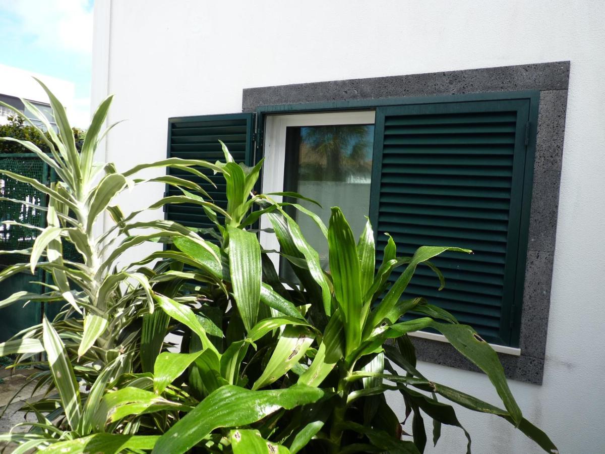Azores Holidays House -B&B - Suites - Self Check-In Keyboard Понта-Делгада Экстерьер фото